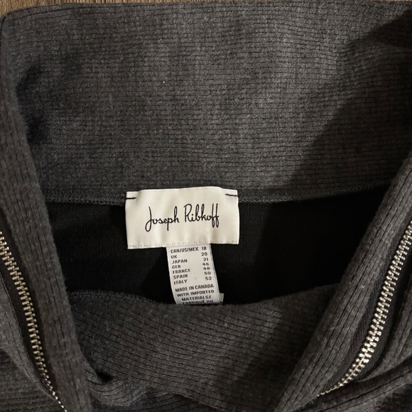 Joseph ribkoff gray women’s top - Picture 3 of 3